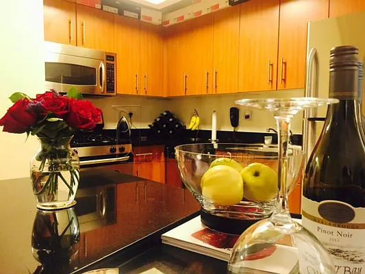 Rented by Bouklis Group | media 19