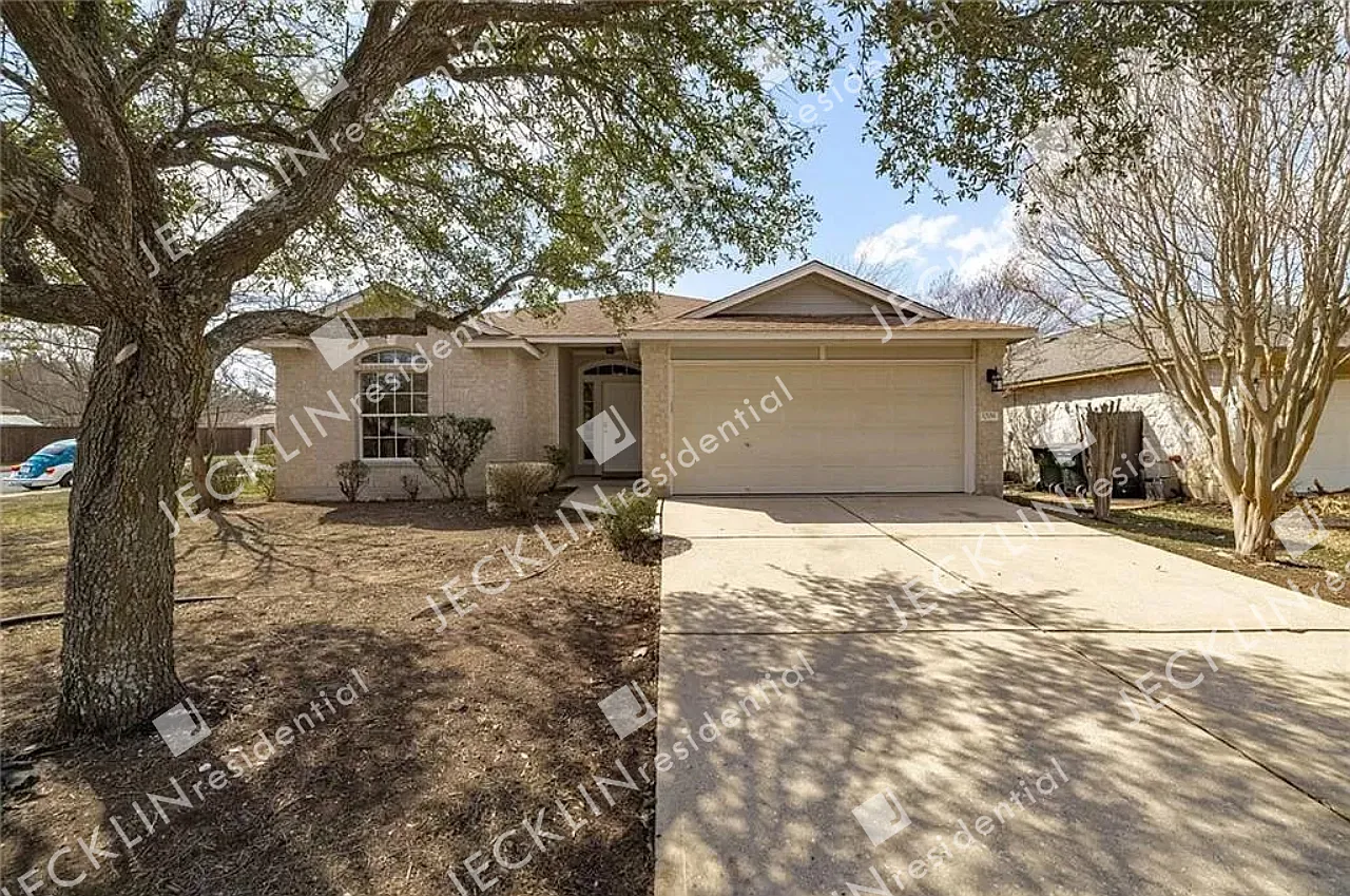 1208 Dillon Lake Bend — Photo 1