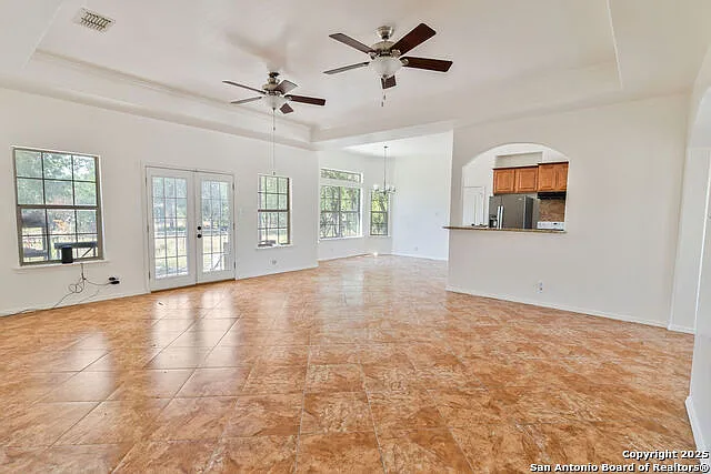 4 bed, 4.0 bath, 2462 sqft, $2,700 — Photo 4