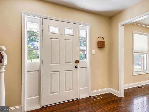 4th image of 510 Mansfield Ct