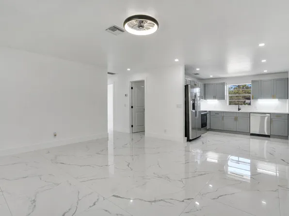 4098 Linda Ln, Palm Springs, FL 33406