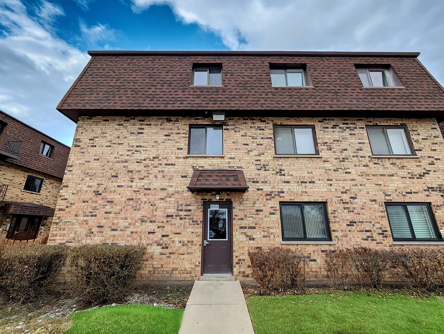 9705 Bianco Ter APT B photo 1
