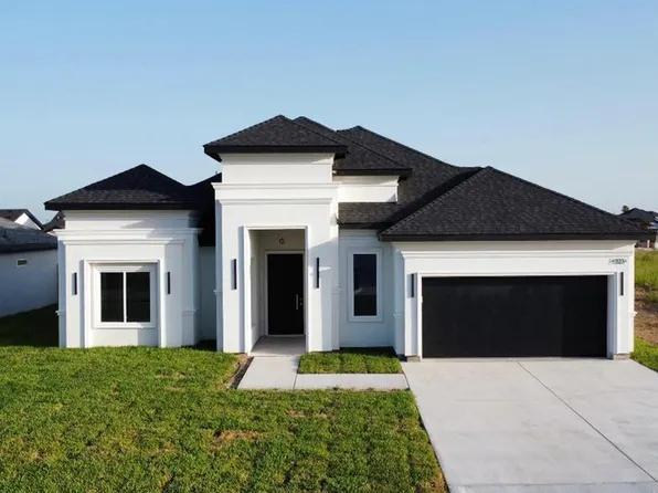 323 Brooks Cir N, La Feria, TX 78559