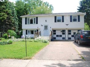 14 Crystal Ct, Rochester, NY 14606