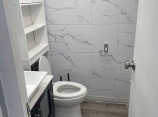 1 Crawford Pkwy APT 1704, Portsmouth, VA 23704