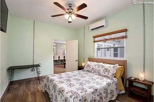1st image of 821 Mulberry St #A