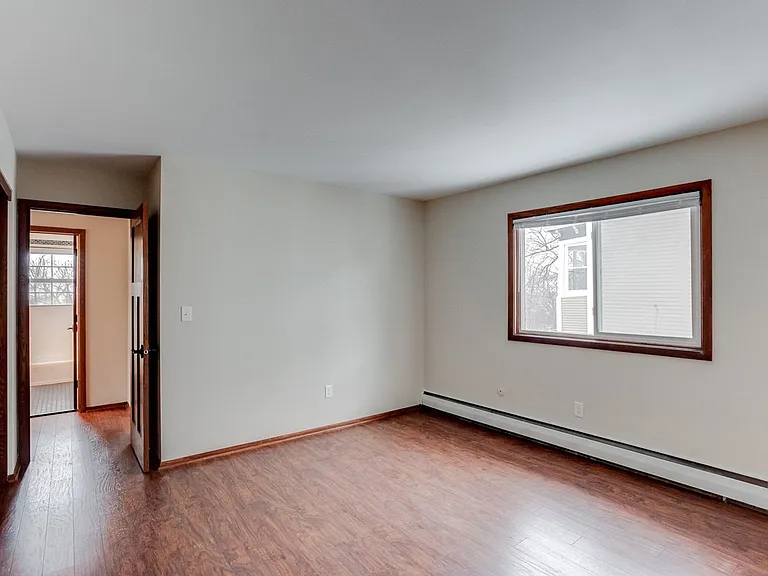 441 Grand Ave — Photo 12