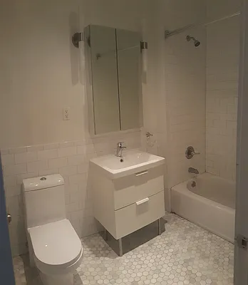 Rented by (Legacy) NY Quality Living Uptown | media 36