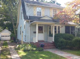 173 Evans Ave, Freeport, NY 11520