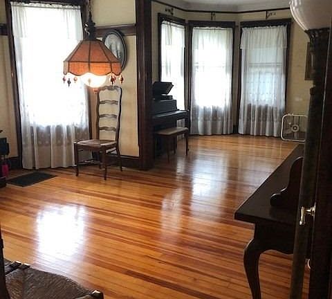 4th image of 85-25 117th St