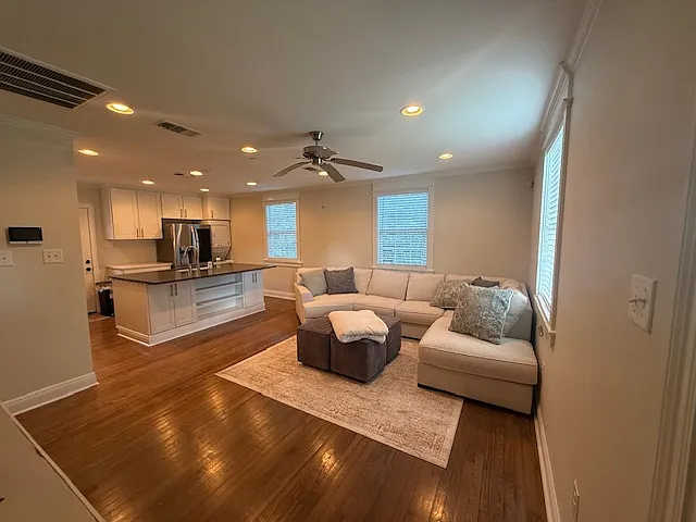 4751 Orchid St — Photo 3