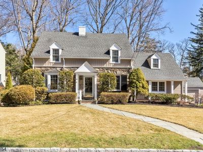 96 Oakview Ter, Short Hills, NJ, 07078