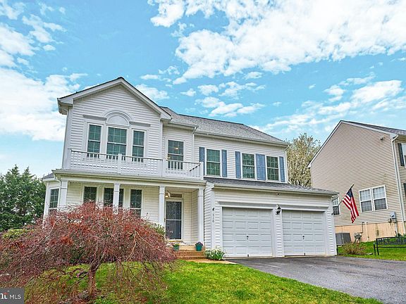 3rd image of 518 Estate Ave
