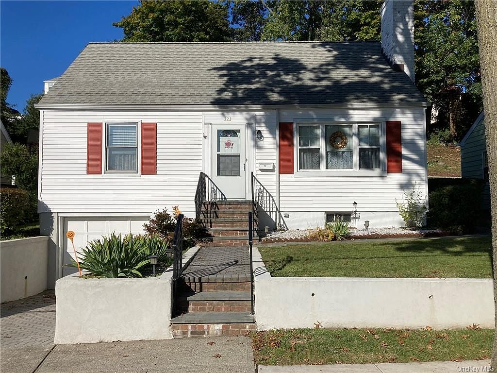 323 Sommerville Place, Yonkers, NY 10703 Zillow