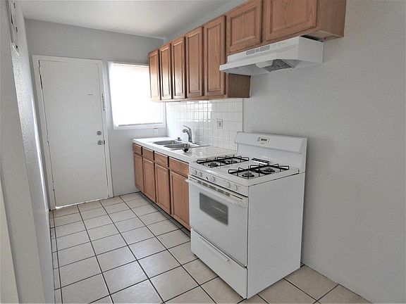 2nd image of 431 Dawson Ave APT 5