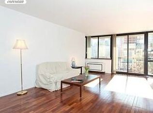 330 E 75th St APT 9D, New York, NY
