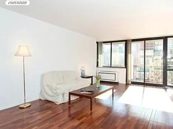 330 E 75th St APT 9D, New York, NY 10021