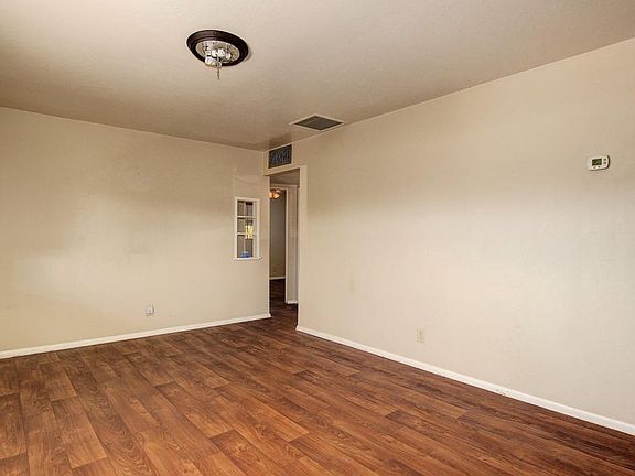 5th image of 11132 W Montana Ave