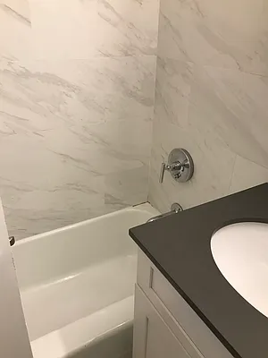 Rented by UES Management | media 6