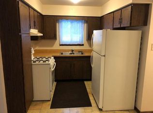402 E Hickory Rdg #1D, Glenwood, IL 60425