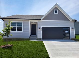 2020 Barry Dr, Adel, IA 50003