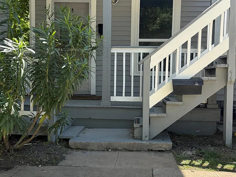 1508 20th St — Photo 1