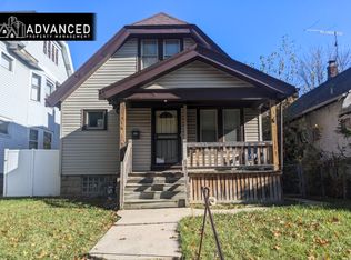 3516 N 15th St, Milwaukee, WI 53206