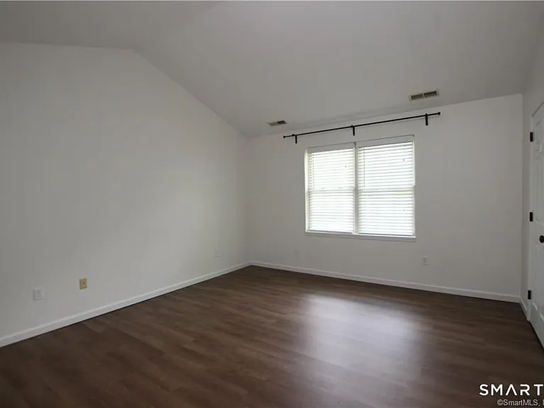 22 Main St #5-32 — Photo 7