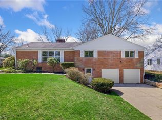 154 Winchester Rd, Akron, OH 44333