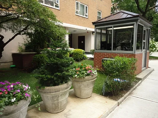 Sold by Corcoran | media 10