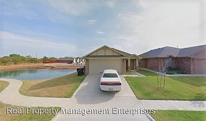 2nd image of 1412 NW 126th St