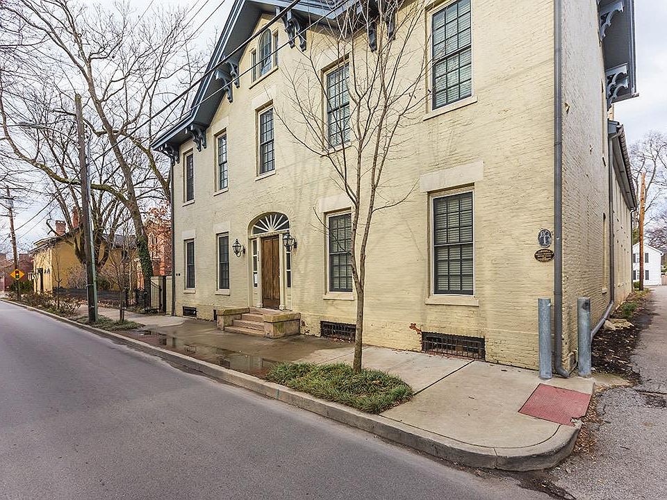 1st image of 333 S Upper St #105