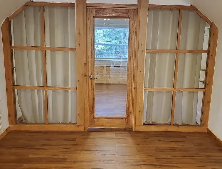 523 E Amelia St #UPPER — Photo 2