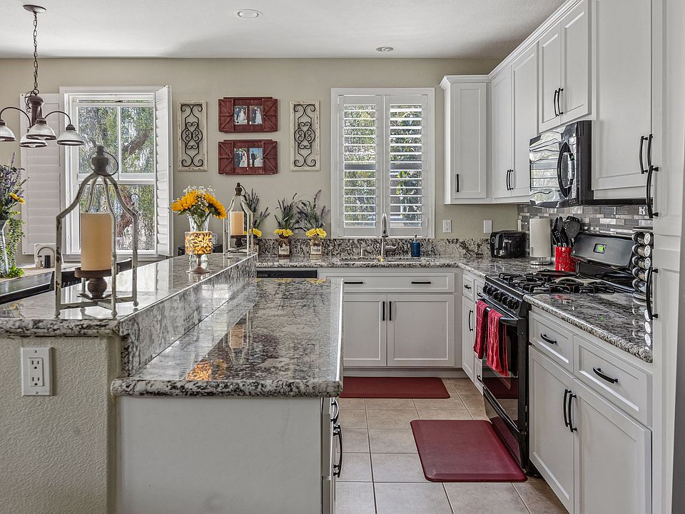 1st image of 4461 Avenida Aquila #1