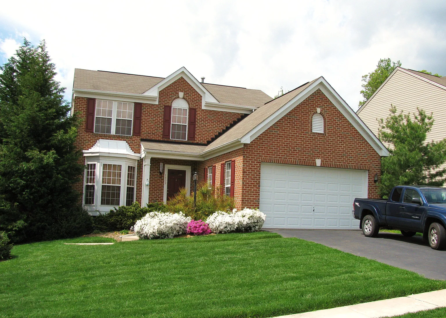 1602 Gunpowder Ridge Rd photo 1