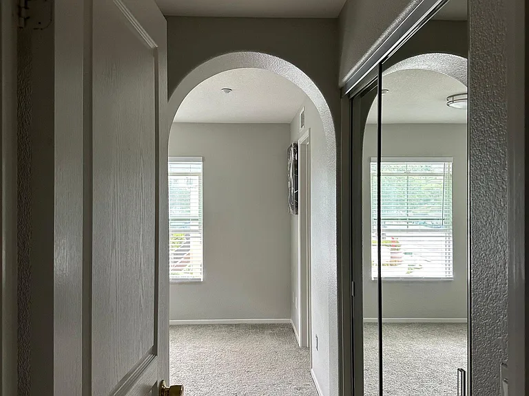 2nd bedroom on the 3rd floor