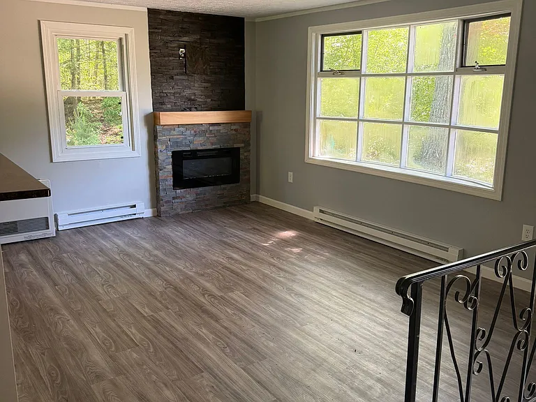 2 Libby Ln — Photo 3