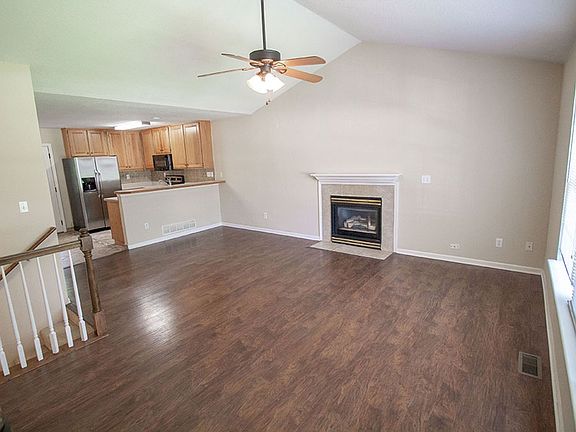 2nd image of 1329 Valley Creek Ln