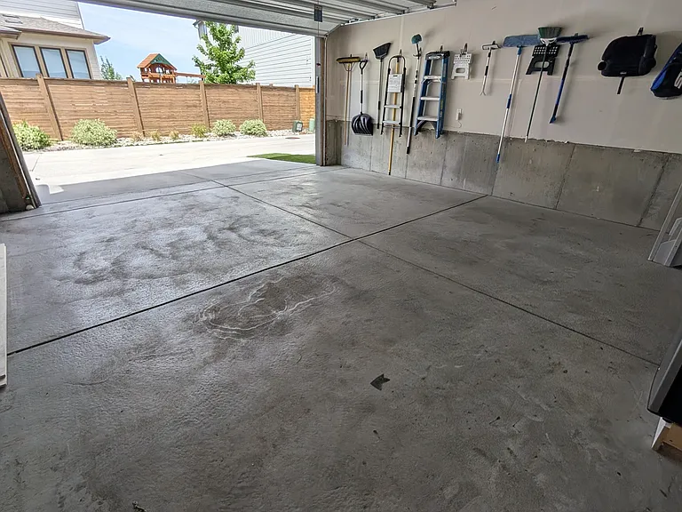 6356 N Emporia Ct — Photo 45