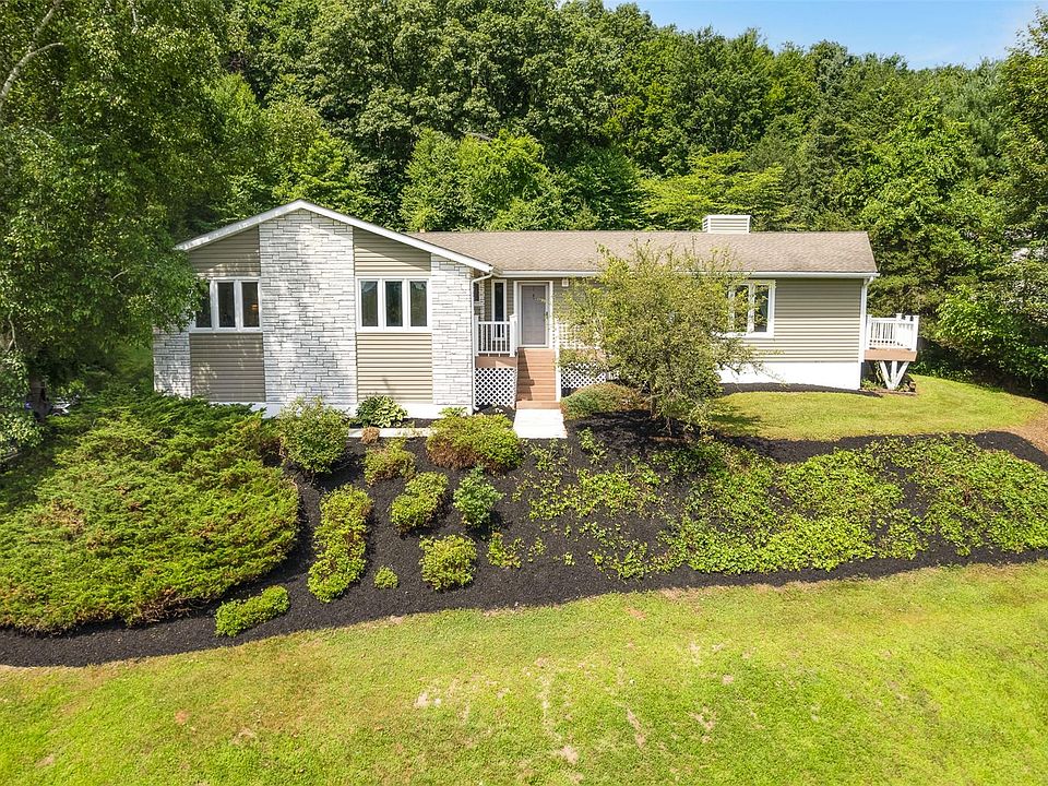 1st image of 29 Miller Hill Drive