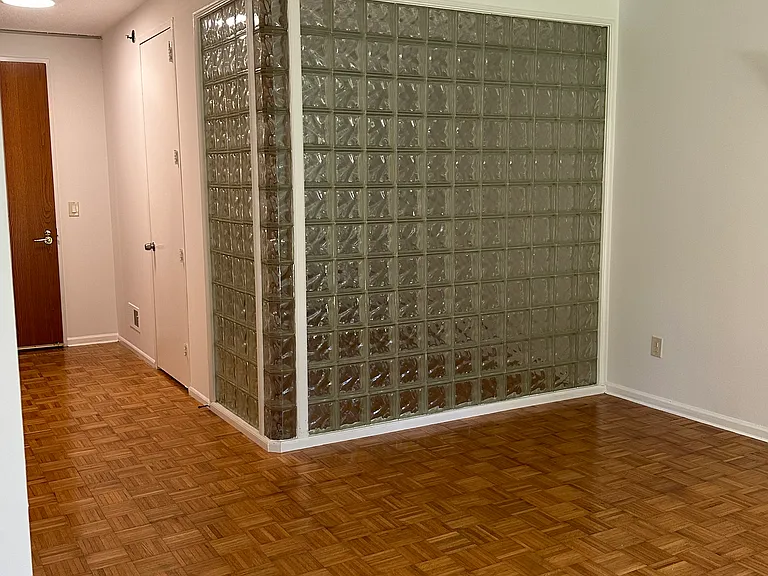 100 Carlyle Dr #S01G — Photo 5