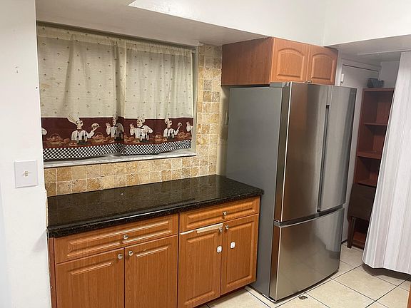 3rd image of 8775 Park Blvd APT 307