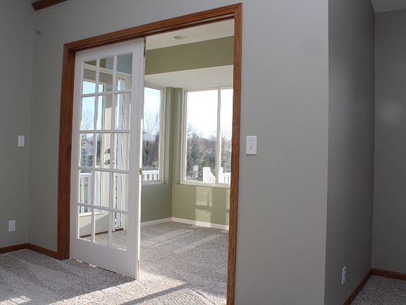 4th image of 867 Deerview Ln #3