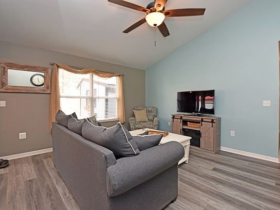 4th image of 7229 Sherbrook Ct