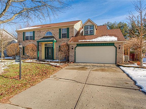 2nd image of 7815 Winding Creek Dr