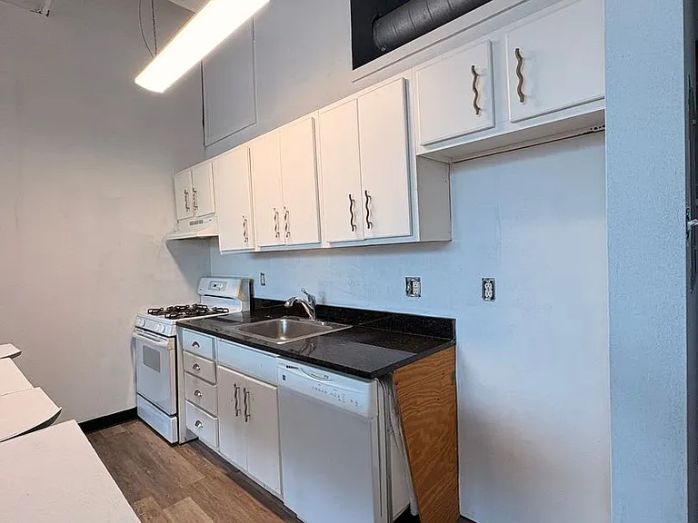 The Lofts at The Wolf Building — Photo 21