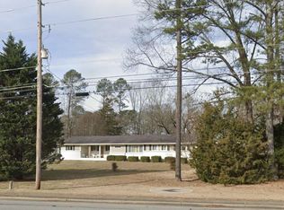 7813 Hixson Pike, Hixson, TN 37343