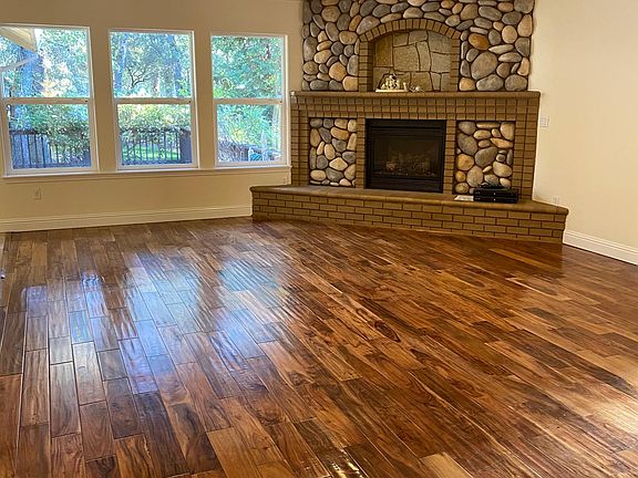 4th image of 11938 Torrey Pines Dr