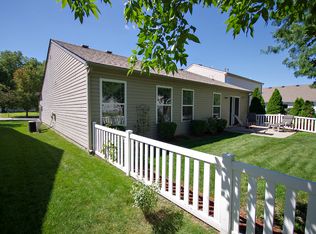 8525 Smithfield Ln, Indianapolis, IN 46237