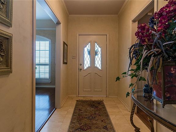 5th image of 101 Highland Terrace Cir